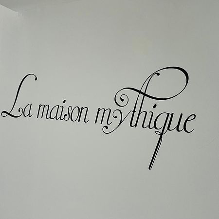 La Maison Mythique Andenne Εξωτερικό φωτογραφία
