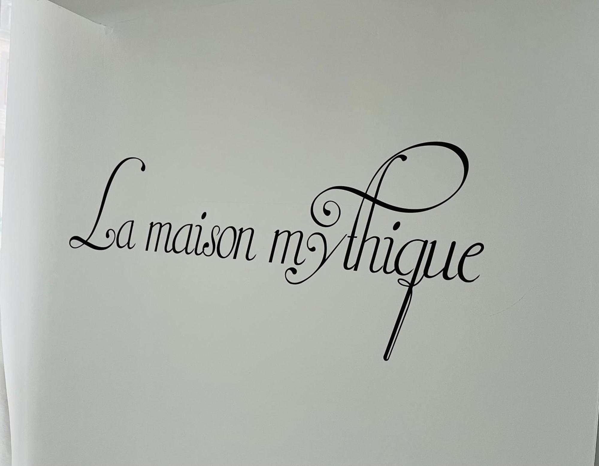 La Maison Mythique Andenne Εξωτερικό φωτογραφία